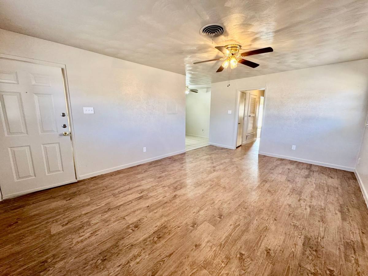 Apartment for rent at 3221 33rd, Lubbock, TX 79410