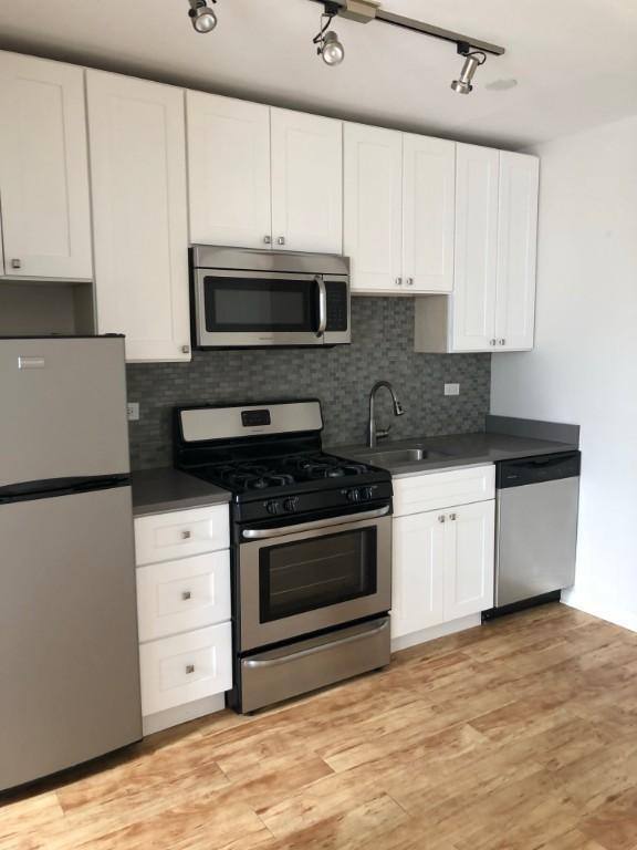 Apartment for rent at 2834 W Palmer St #103, Chicago, IL 60647