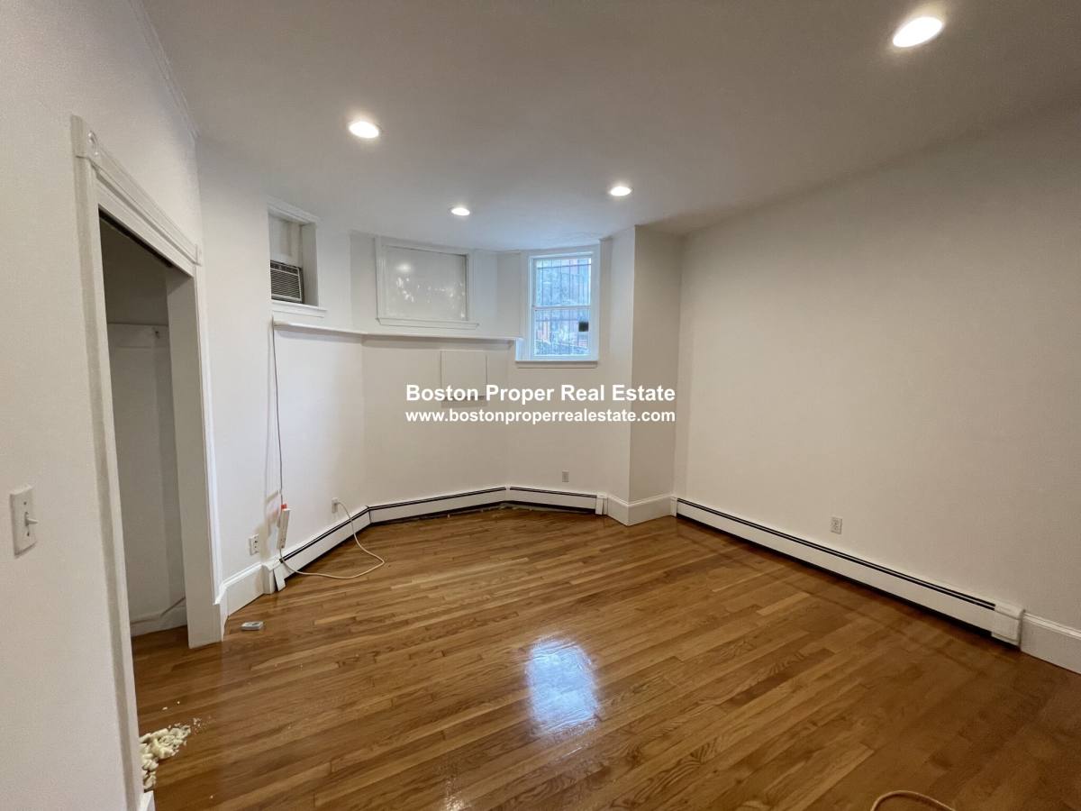 Apartment for rent at 49 Gloucester #1, Boston, MA 02115