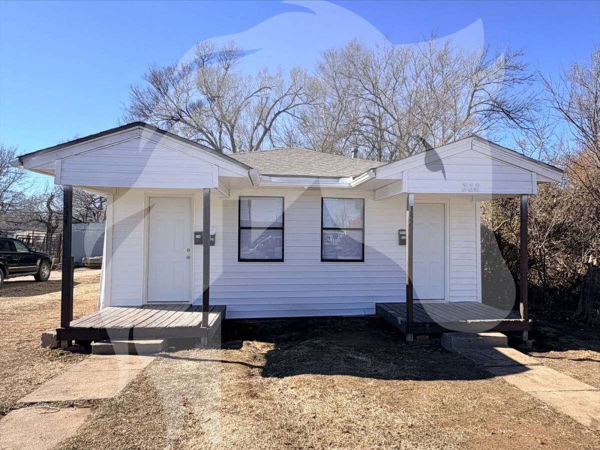 Apartment for rent at 334 S Pine St, Ponca City, OK 74601