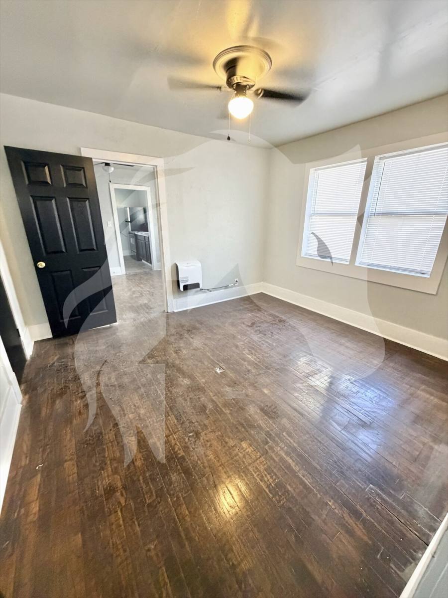 Apartment for rent at 334 S Pine St, Ponca City, OK 74601