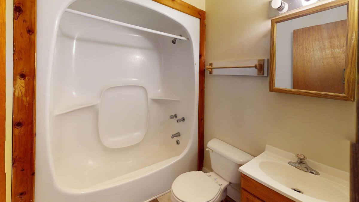 Apartment for rent at 1366 Indianola Ave, Columbus, OH 43201