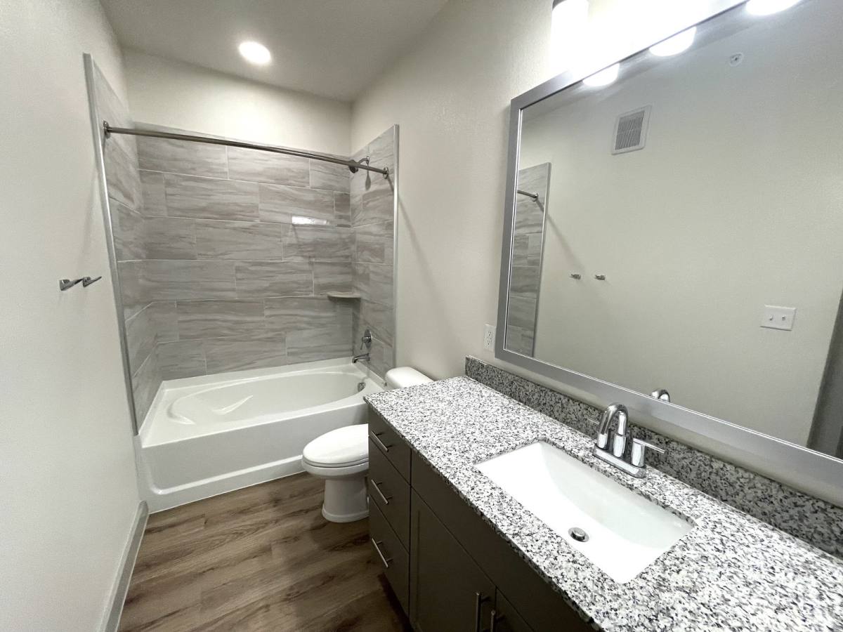 Apartment for rent at 1111 Gallagher Dr, Sherman, TX 75090