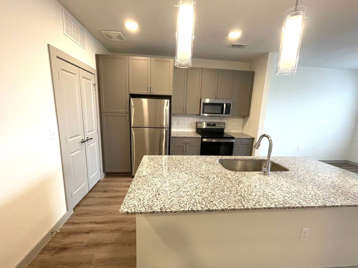 Apartment for rent at 1111 Gallagher Dr, Sherman, TX 75090