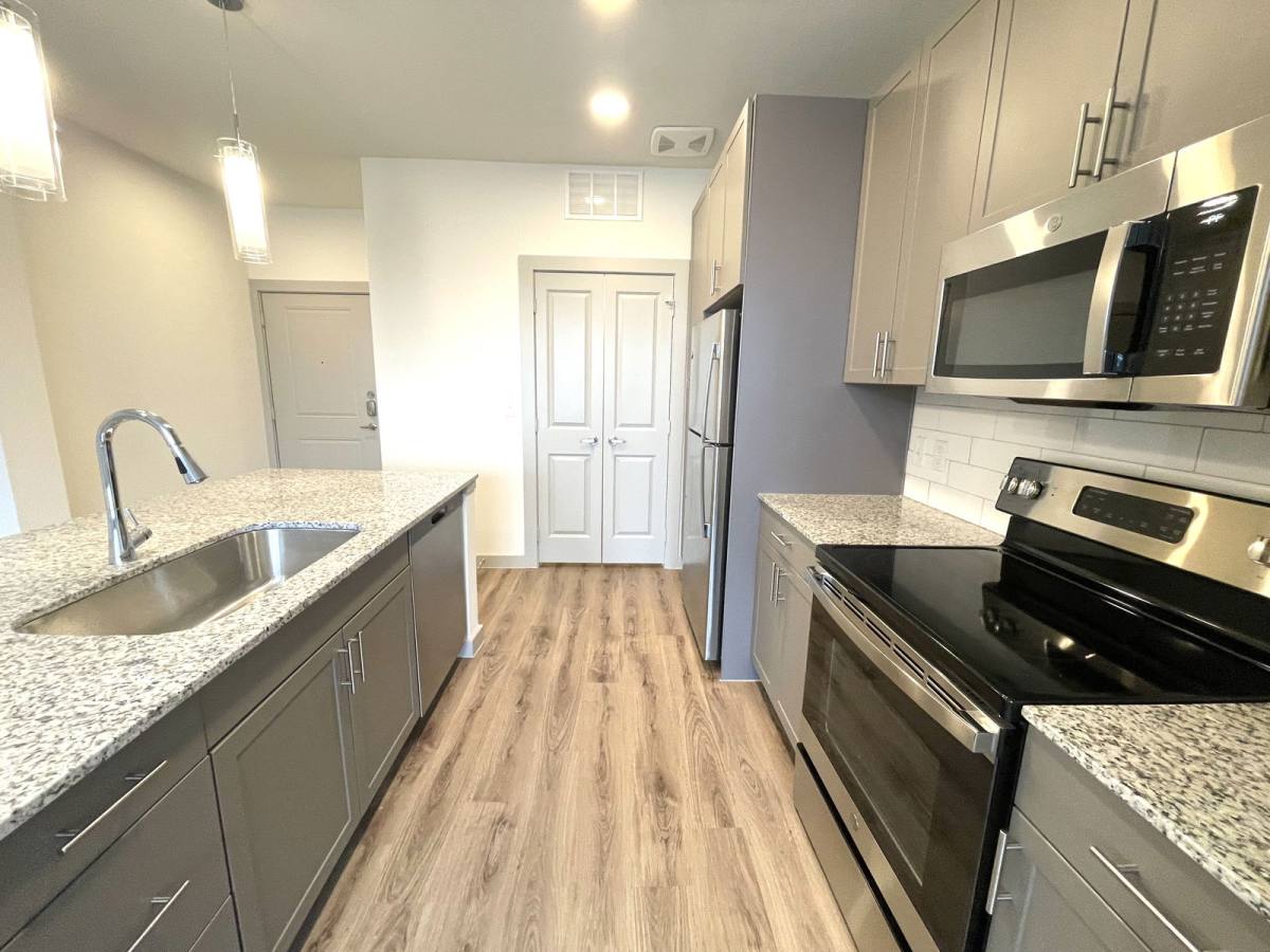 Apartment for rent at 1111 Gallagher Dr, Sherman, TX 75090