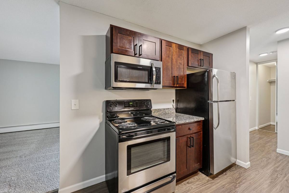 Apartment for rent at 1829 Furness St, Saint Paul, MN 55109