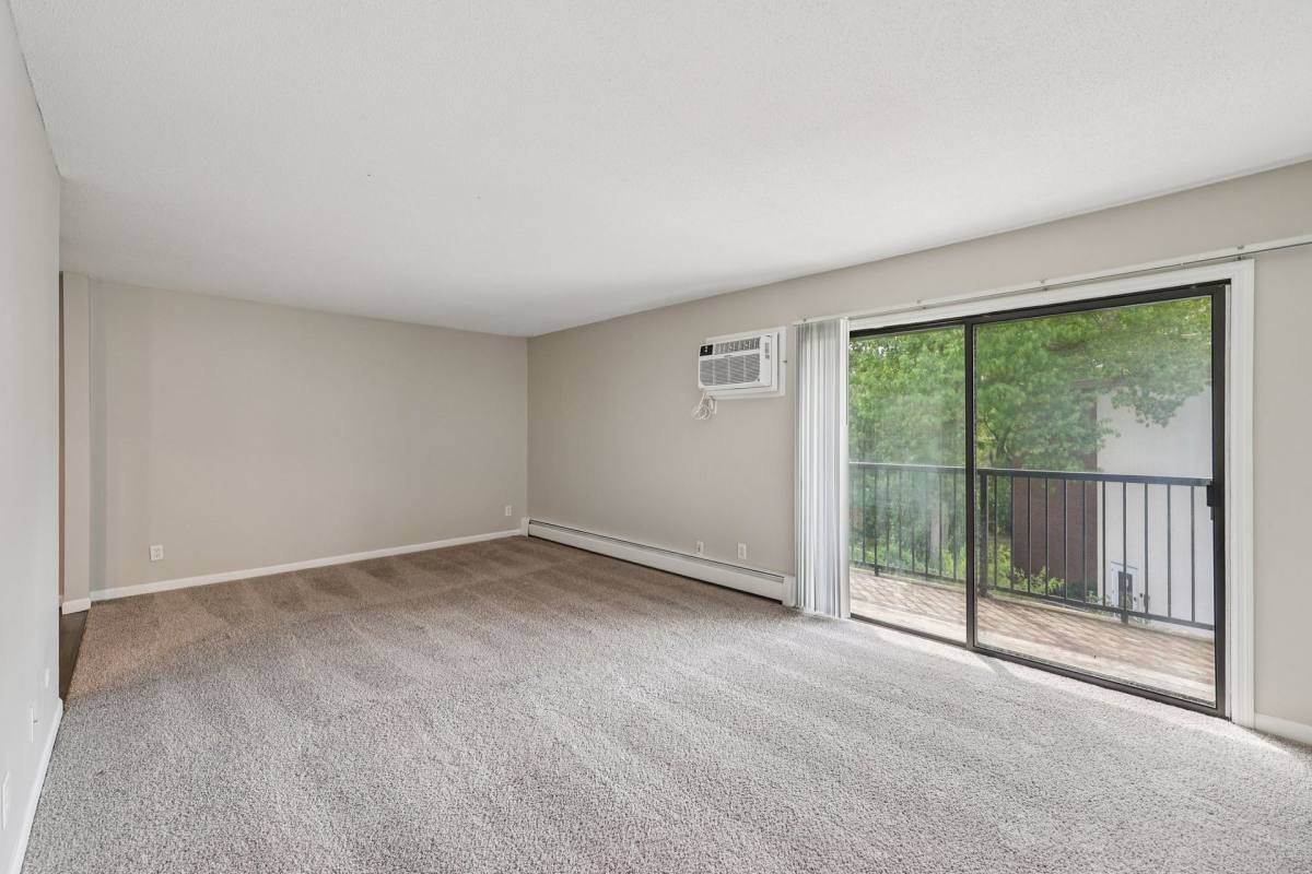 Apartment for rent at 1829 Furness St, Saint Paul, MN 55109