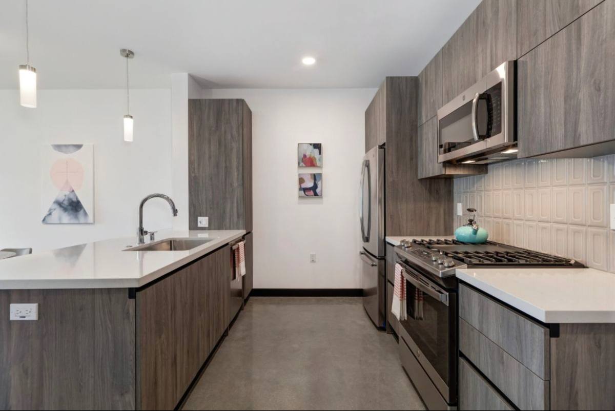Apartment for rent at 11036 Moorpark St, North Hollywood, CA 91602