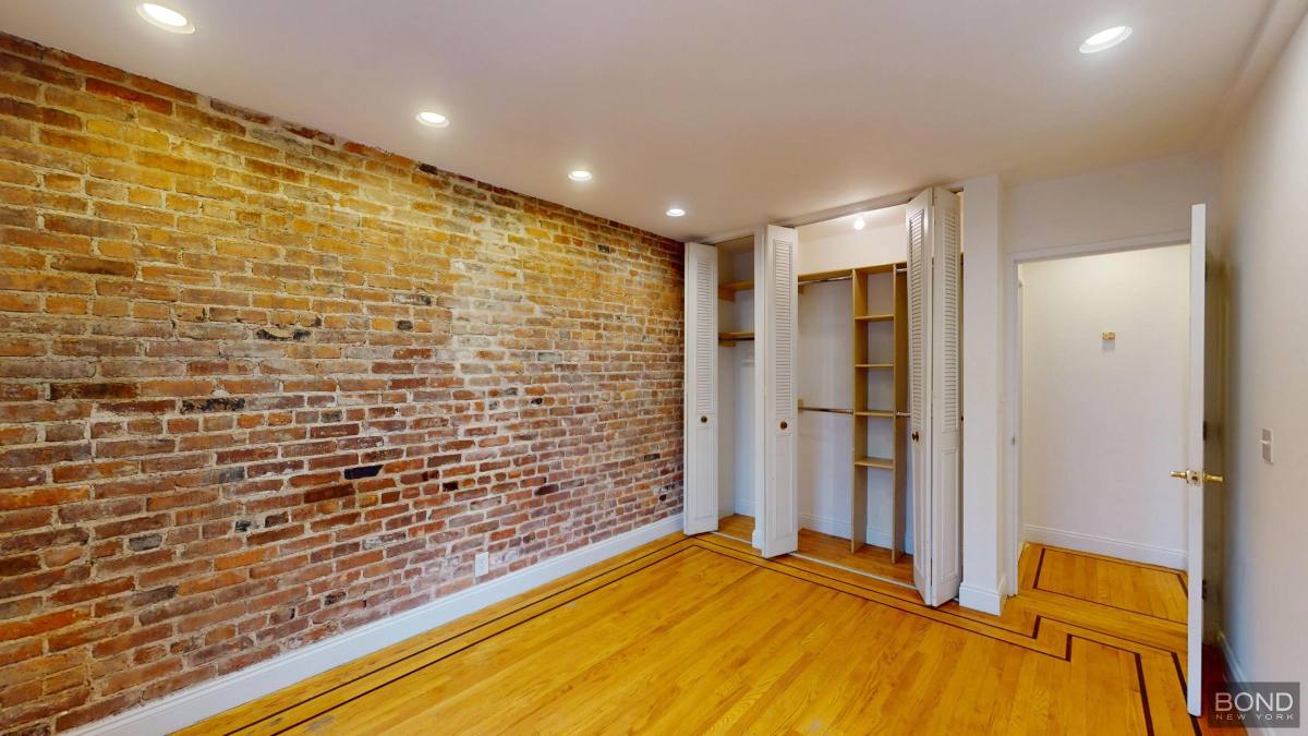 Apartment for rent at 30 Charlton St #3B, New York, NY 10014