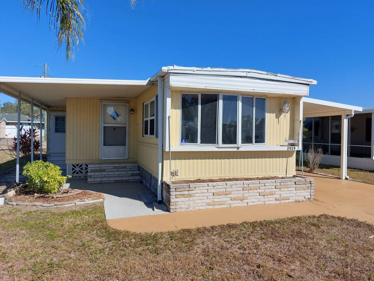 House for rent at 2929 Saralake Dr S, Sarasota, FL 34239