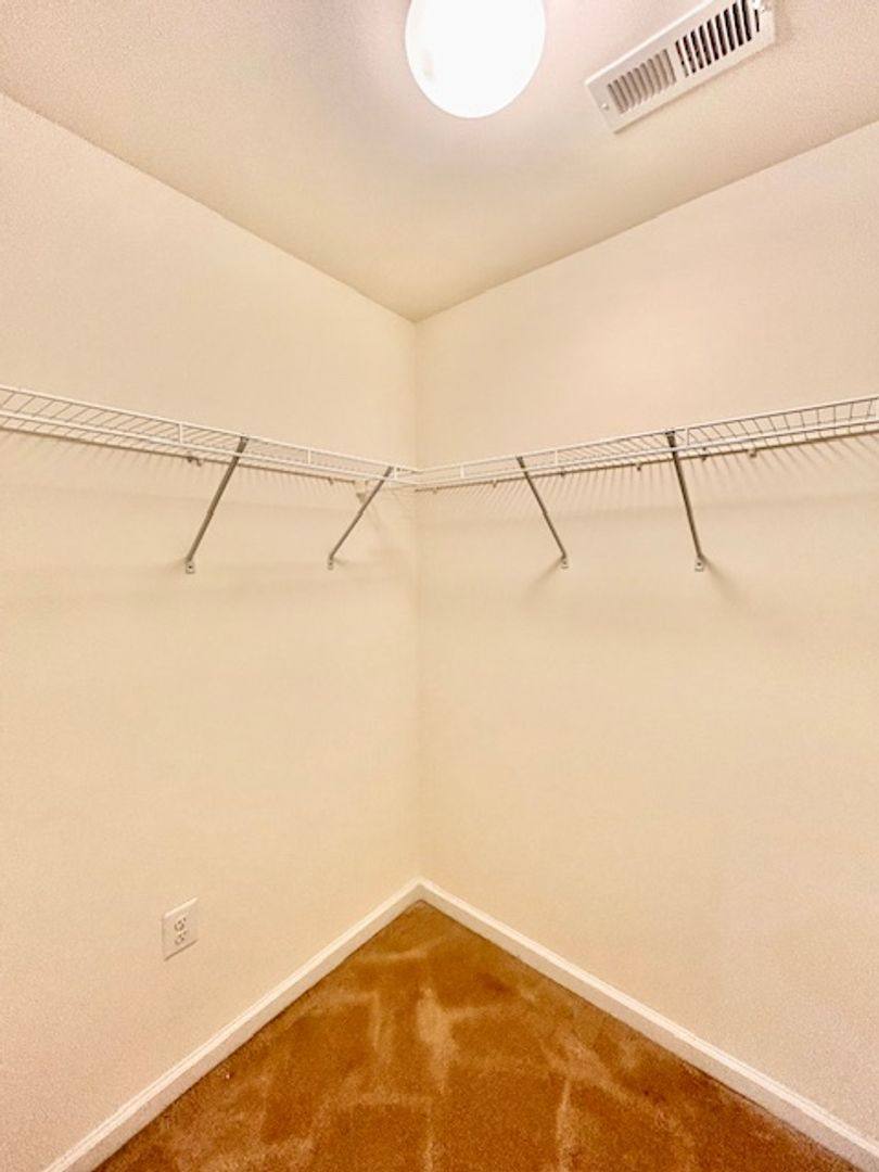 Townhouse for rent at 7473 Singers Way, Elkridge, MD 21075