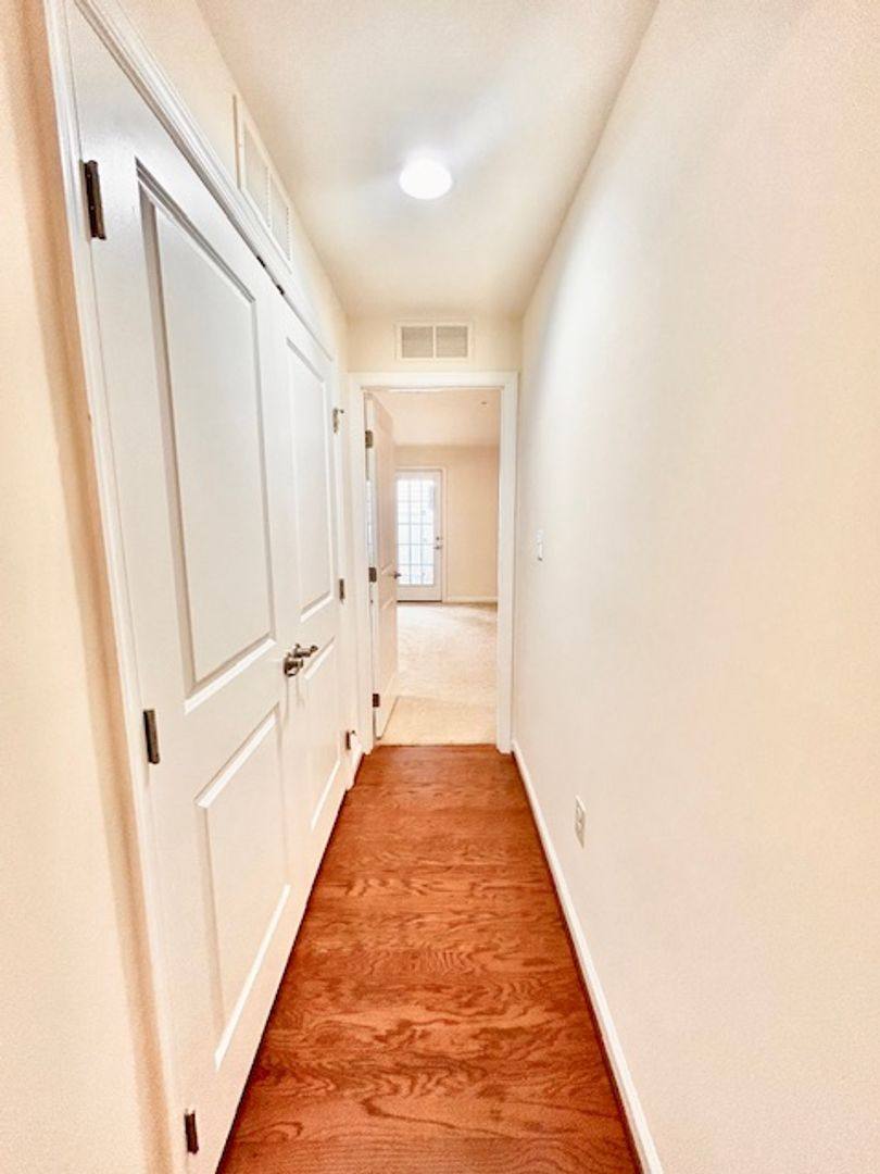 Townhouse for rent at 7473 Singers Way, Elkridge, MD 21075