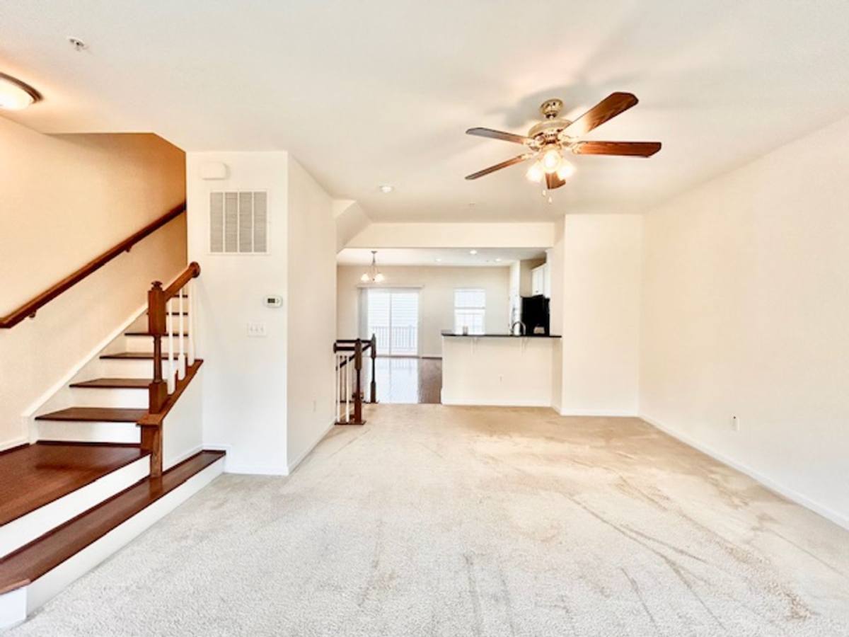 Townhouse for rent at 7473 Singers Way, Elkridge, MD 21075