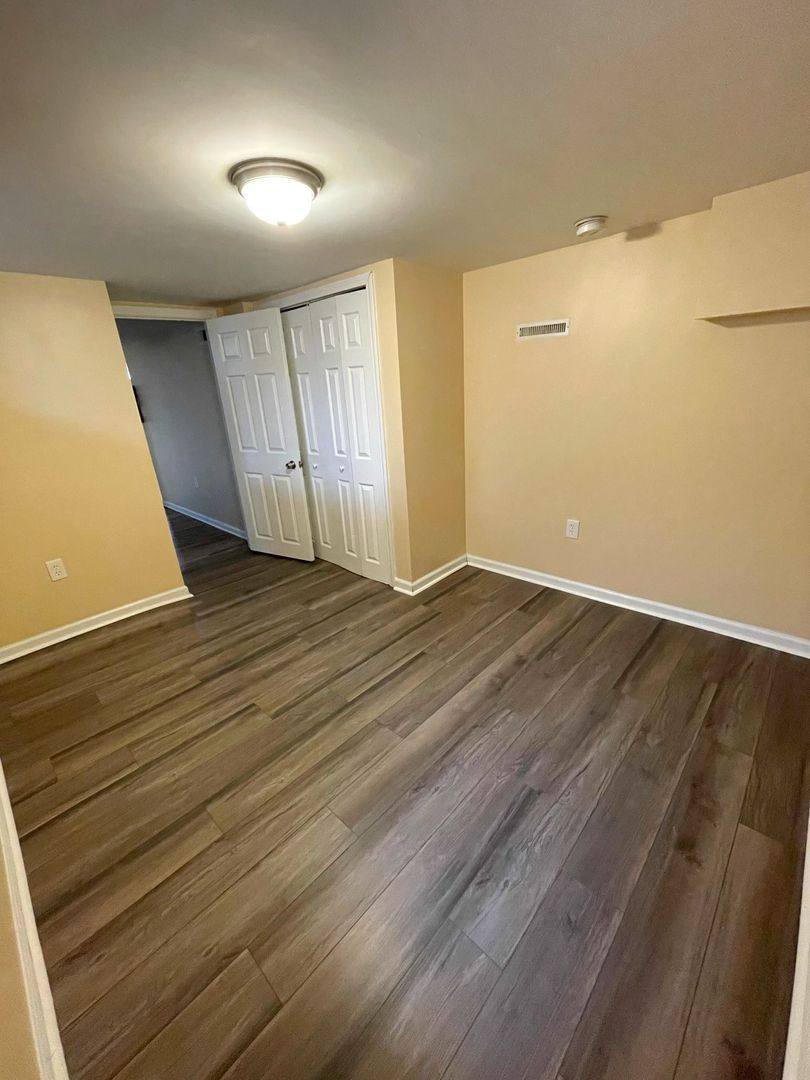 Apartment for rent at 734 N River St, Ypsilanti, MI 48198