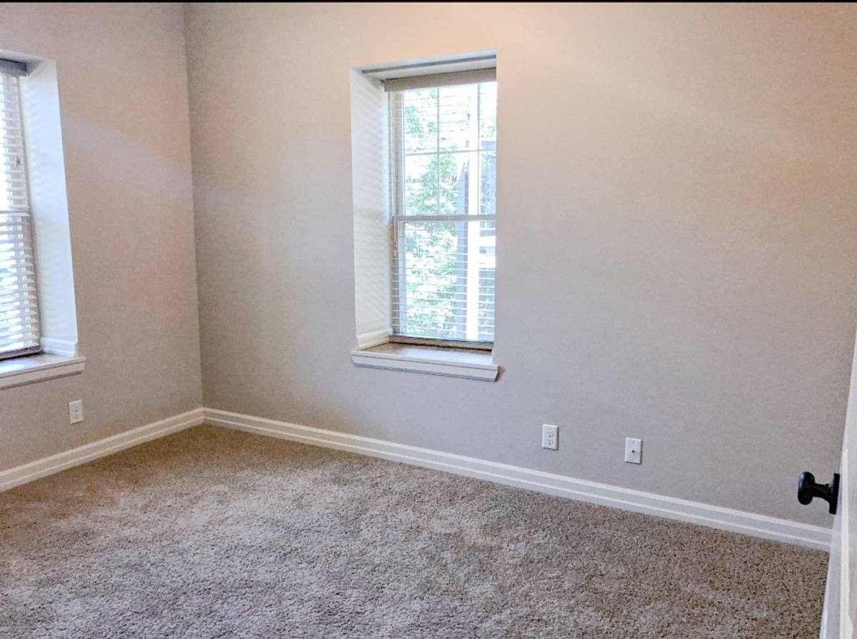 Apartment for rent at 515 S 31st St, Omaha, NE 68105
