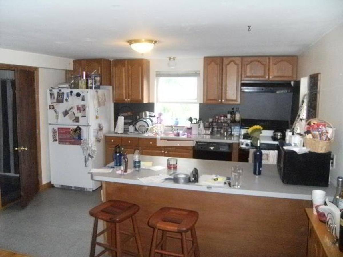 Apartment for rent at 547 Washington St #2, Brighton, MA 02135