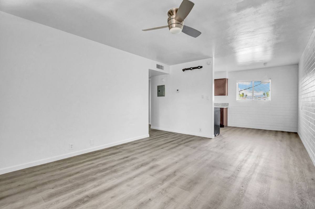 Apartment for rent at 31 W 2nd St, Mesa, AZ 85201