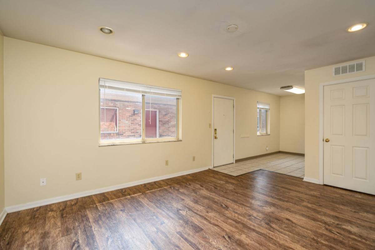 Apartment for rent at 310 E 18th Ave, Columbus, OH 43201