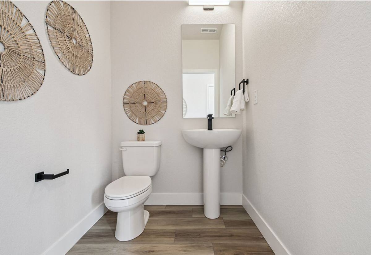 Townhouse for rent at 2445 Yukon Dr, Longmont, CO 80504