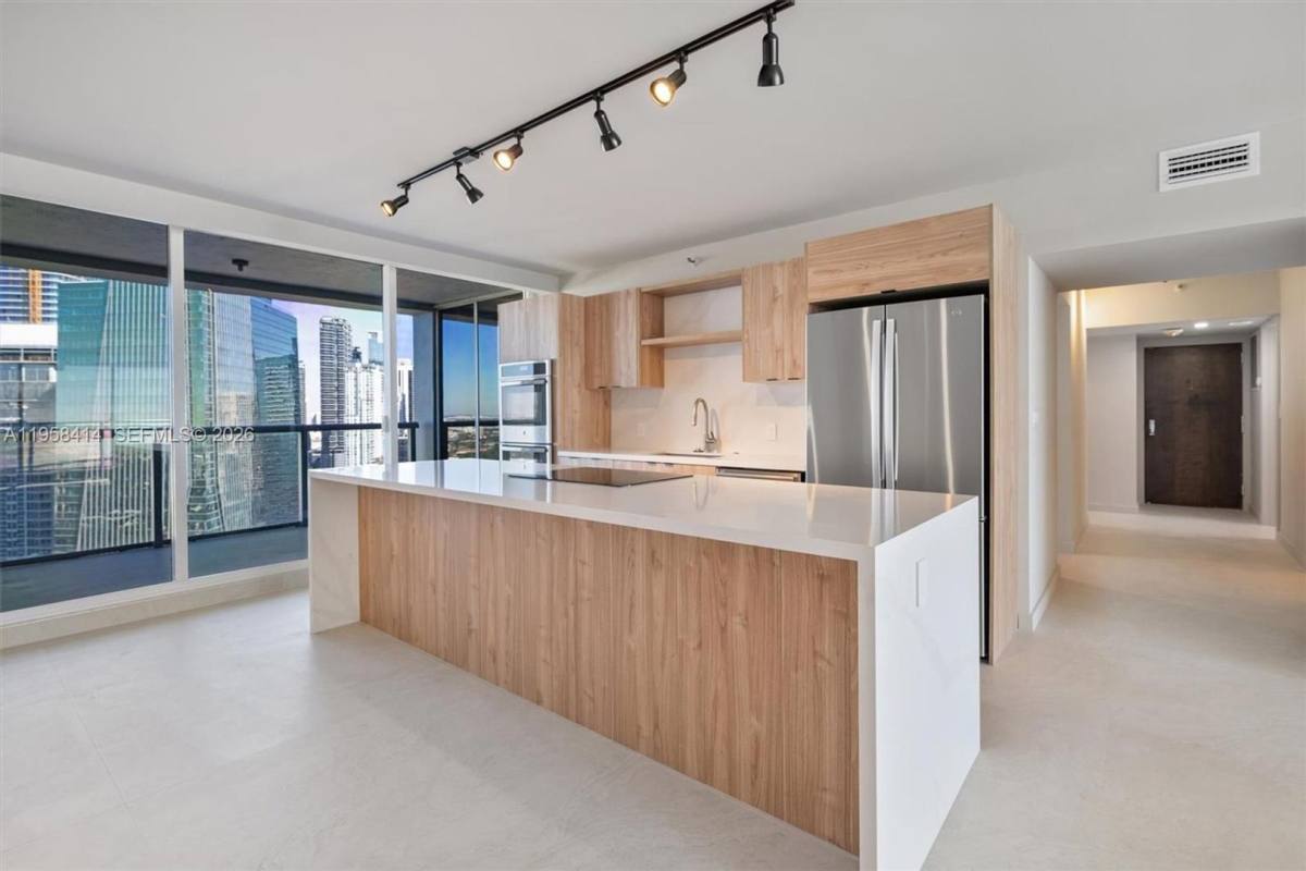 House for rent at 1541 Brickell Ave, Miami, FL 33129