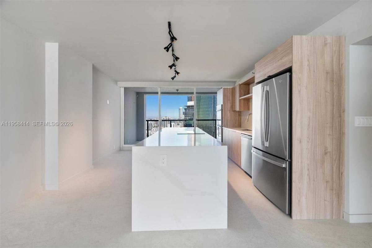 House for rent at 1541 Brickell Ave, Miami, FL 33129