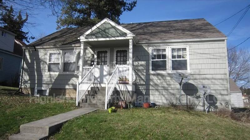 Apartment for rent at 322 W Main St, Pullman, WA 99163