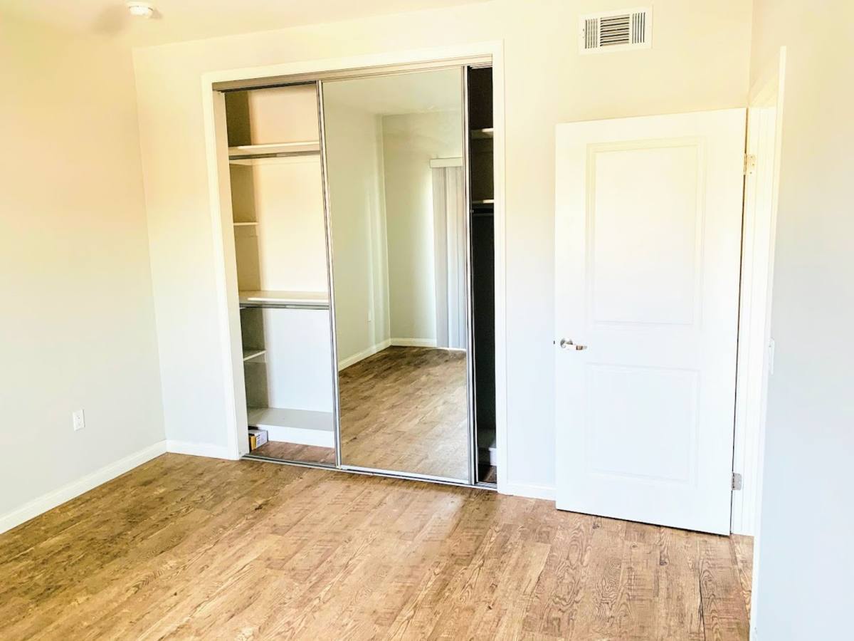 Apartment for rent at 15313 Cabrito Rd, Van Nuys, CA 91406