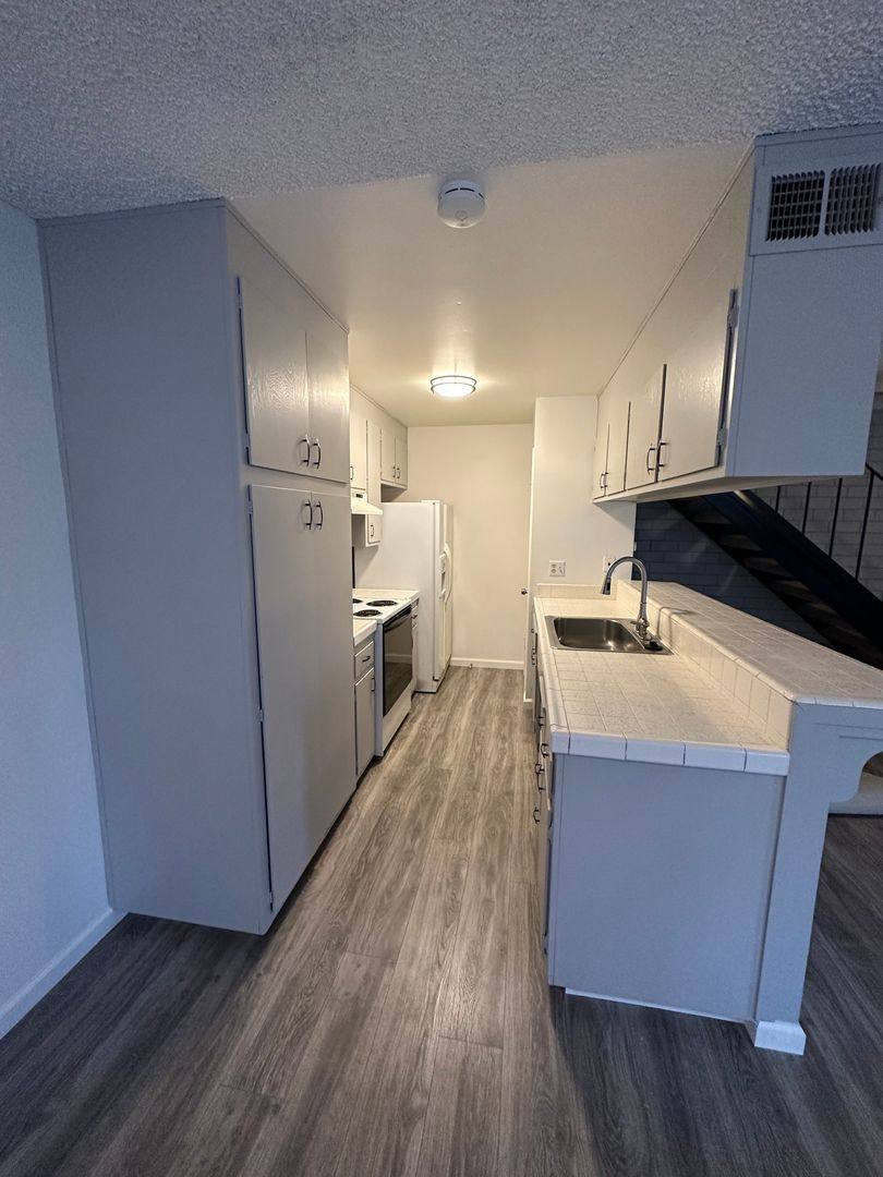 House for rent at 5133 Connecticut Dr, Sacramento, CA 95841