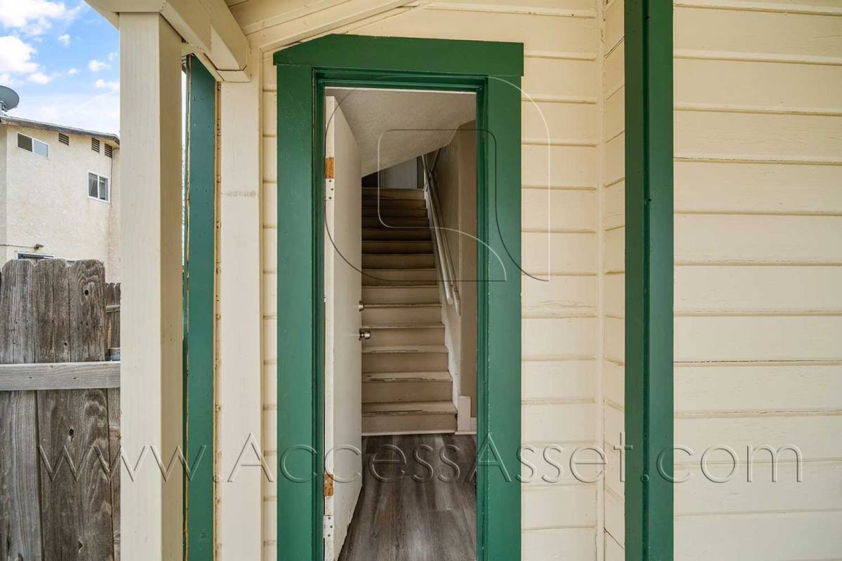 Townhouse for rent at 113 E Kimball, Hemet, CA 92543
