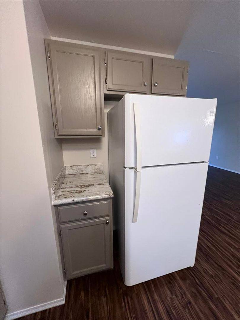 Apartment for rent at 1508 N Waugh Rd, Mount Vernon, WA 98273