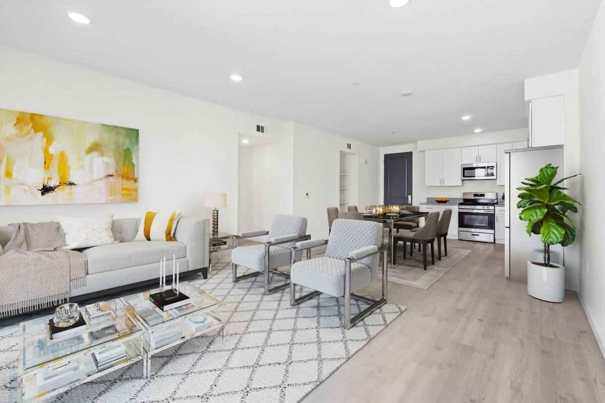 Apartment for rent at 15309 Cabrito Rd, Van Nuys, CA 91406