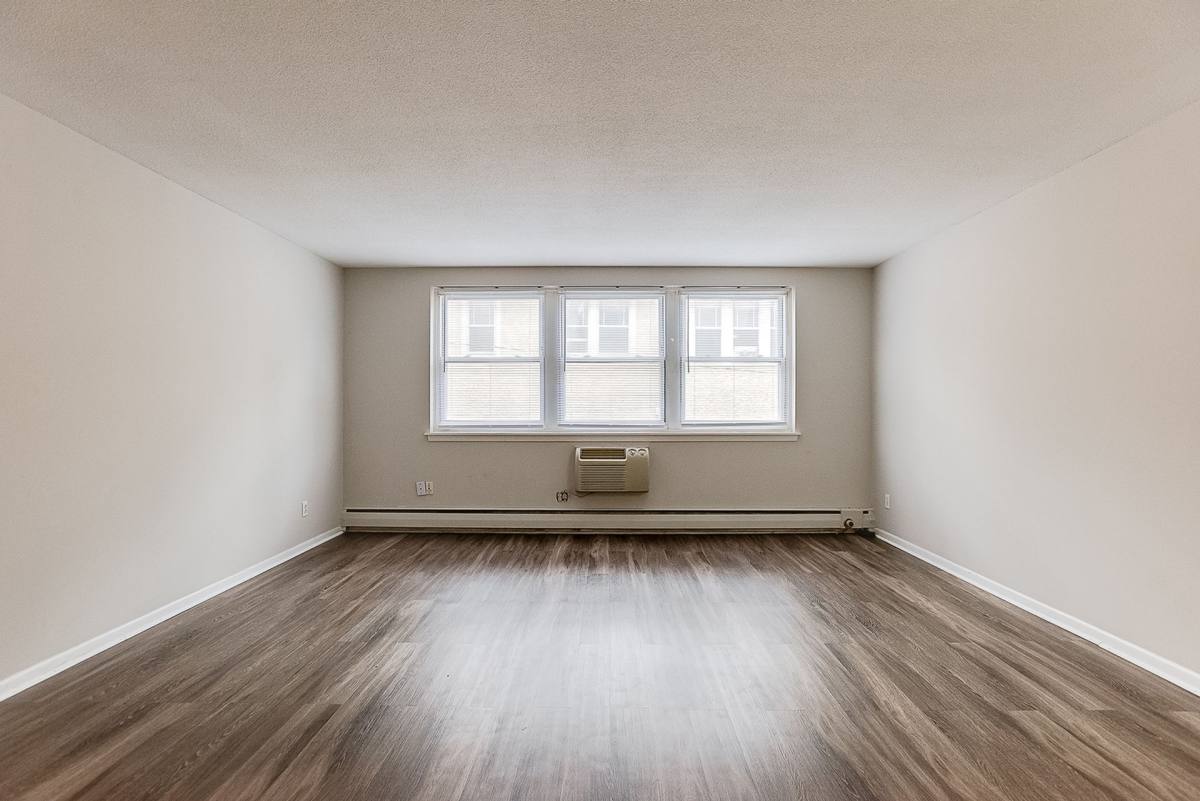 Apartment for rent at 2530 Blaisdell Ave, Minneapolis, MN 55404