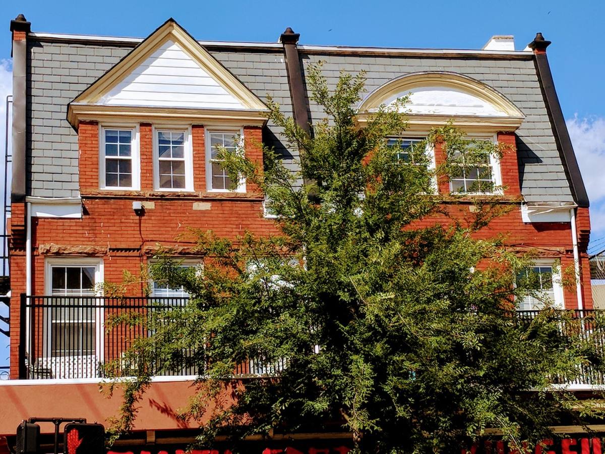 Apartment for rent at 511 N Harrison St, Richmond, VA 23220