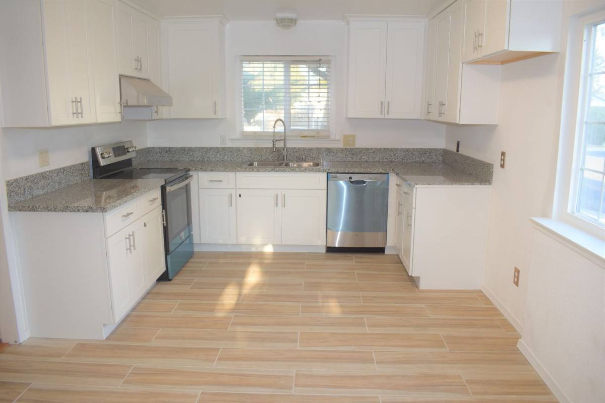 House for rent at 7328 Del Coronado Way, Sacramento, CA 95828