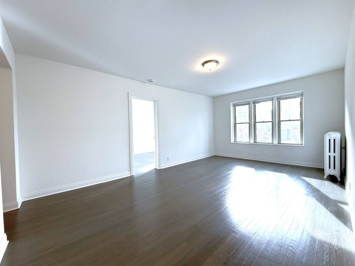 Apartment for rent at 1800 N Farwell Ave, Milwaukee, WI 53202