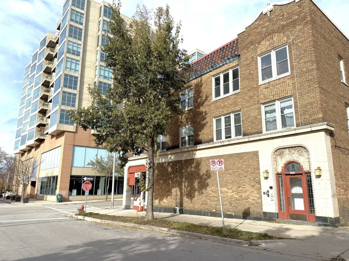Apartment for rent at 1800 N Farwell Ave, Milwaukee, WI 53202