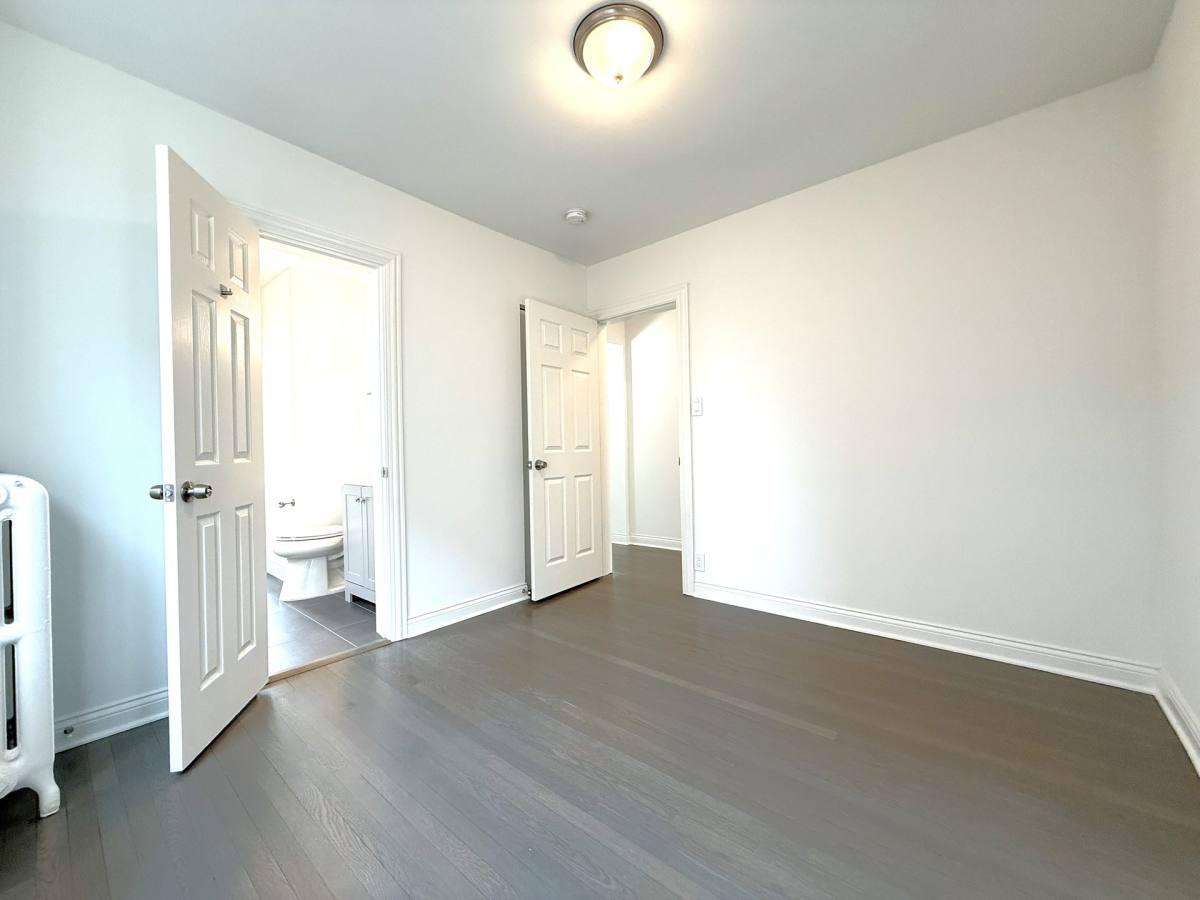 Apartment for rent at 1800 N Farwell Ave, Milwaukee, WI 53202