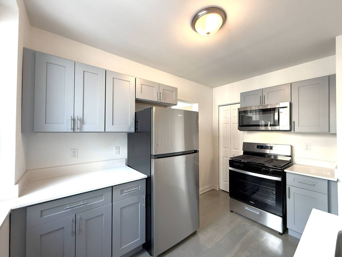 Apartment for rent at 1800 N Farwell Ave, Milwaukee, WI 53202