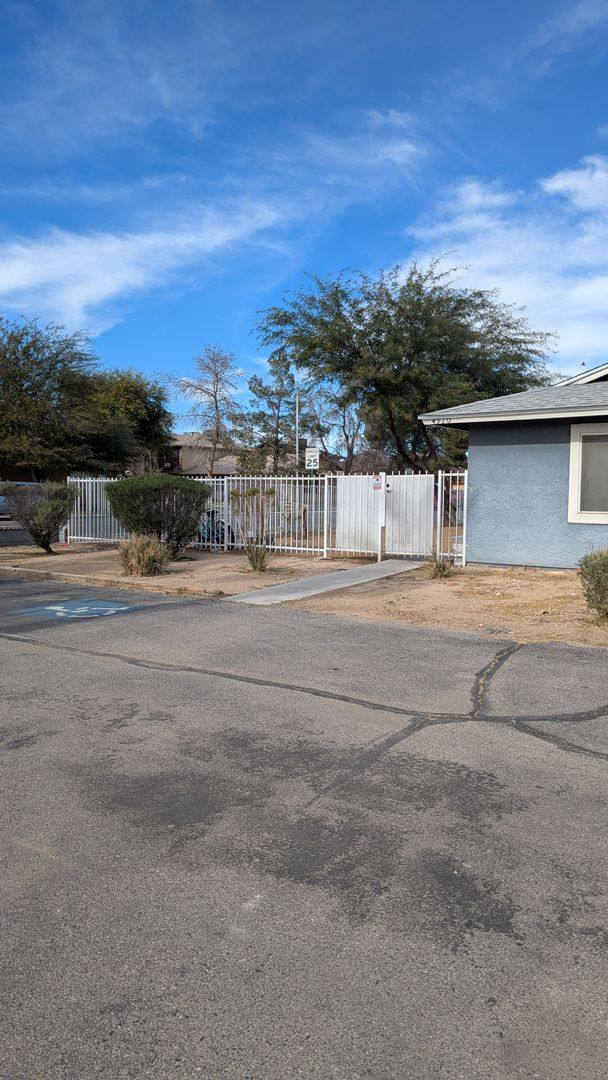 Apartment for rent at 4910 Owens Ave, Las Vegas, NV 89110