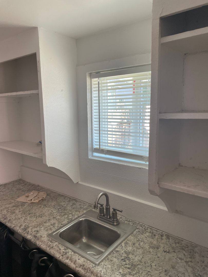 Apartment for rent at 210 Beardsley Ave, Bakersfield, CA 93308