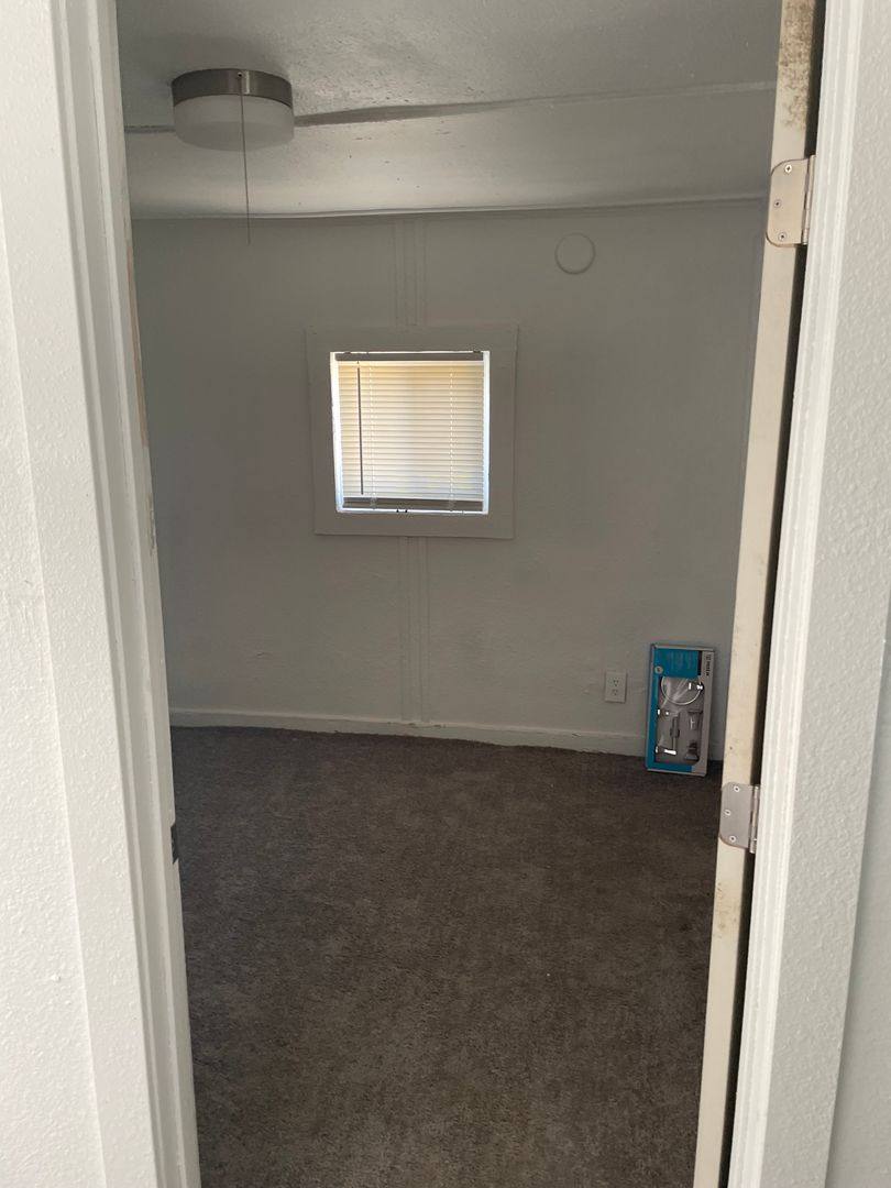 Apartment for rent at 210 Beardsley Ave, Bakersfield, CA 93308