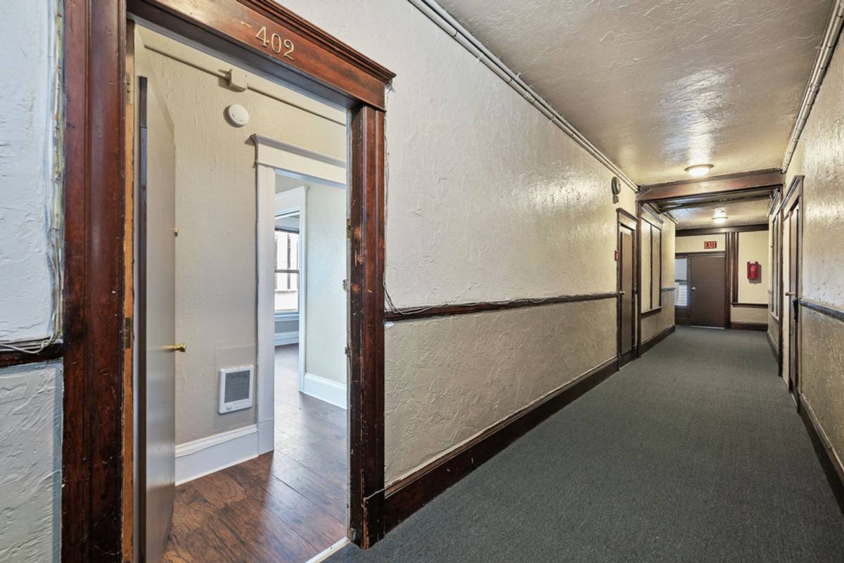 Apartment for rent at 409 Eastlake Ave E, Seattle, WA 98109