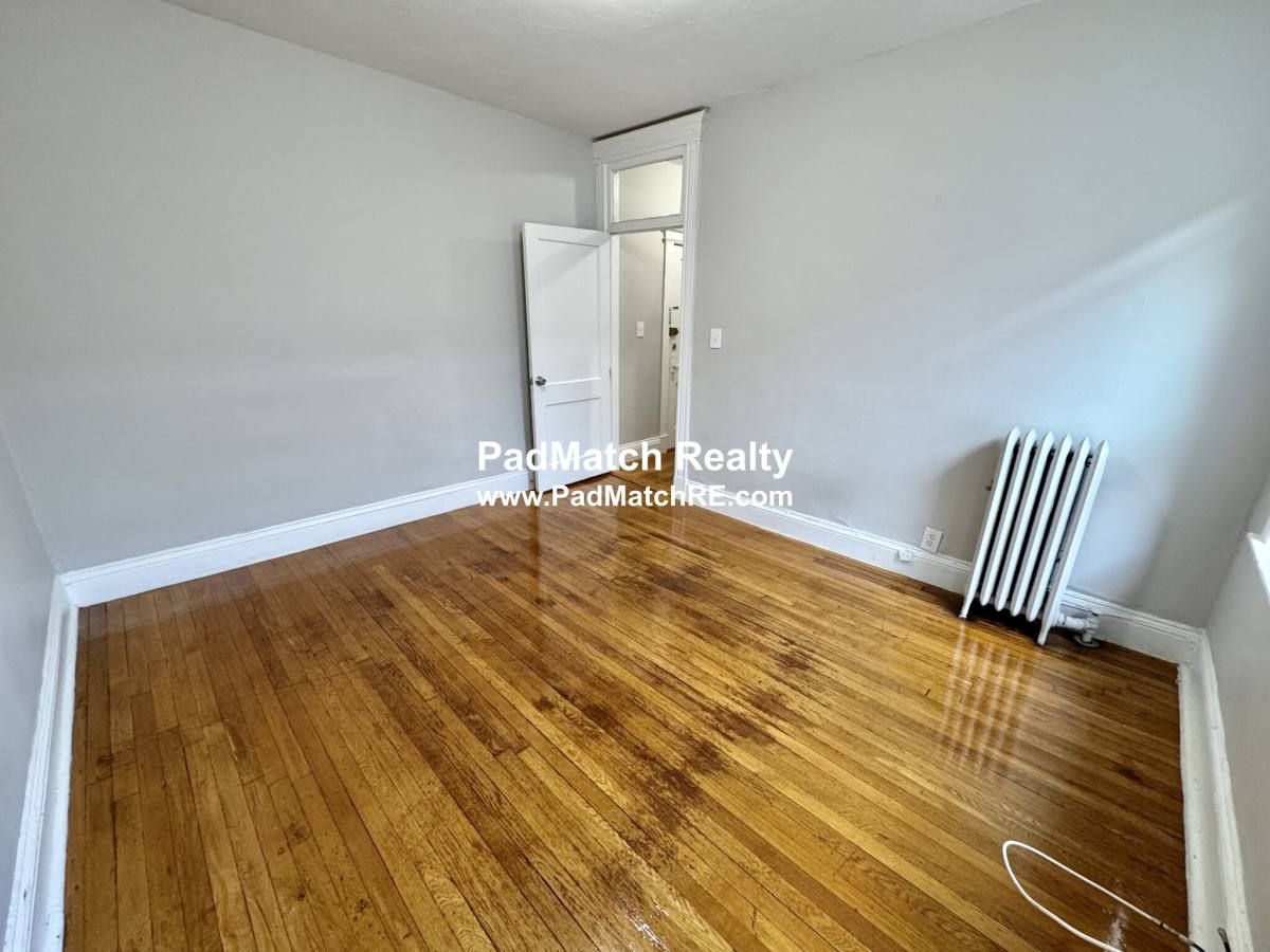 Apartment for rent at 83 Gordon St #12, Allston, MA 02134