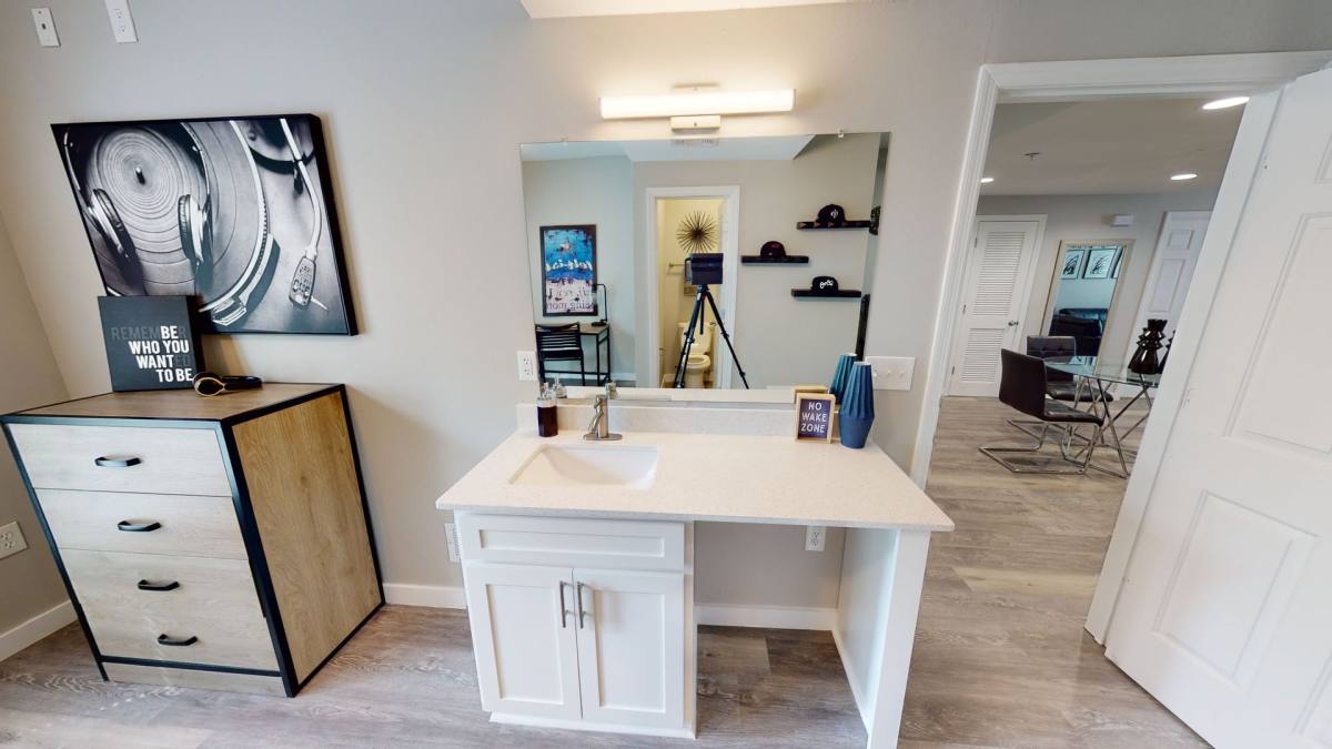 Apartment for rent at 400 Putnam Dr, Tallahassee, FL 32301