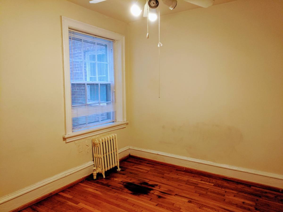 Apartment for rent at 2832 Monument Ave, Richmond, VA 23221