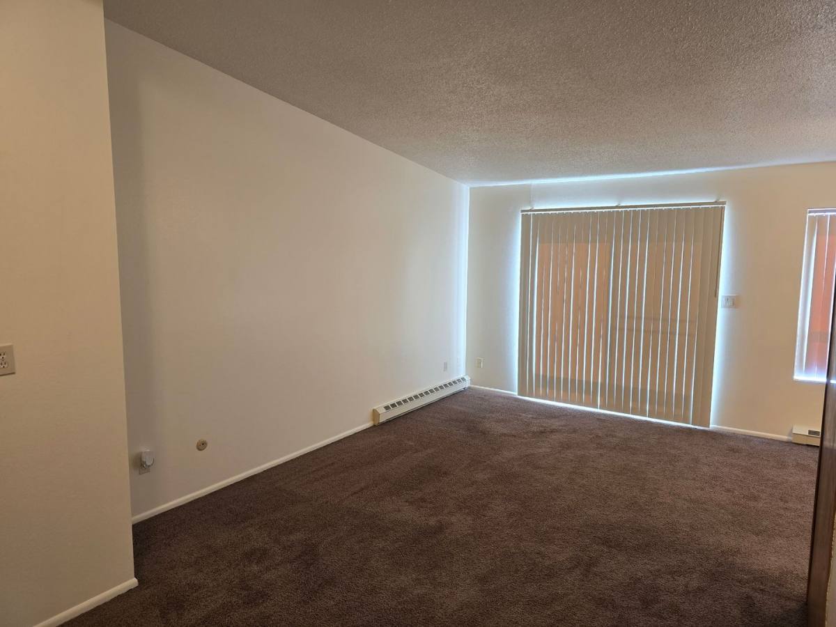 Apartment for rent at 11233 SE 27th, Portland, OR 97222
