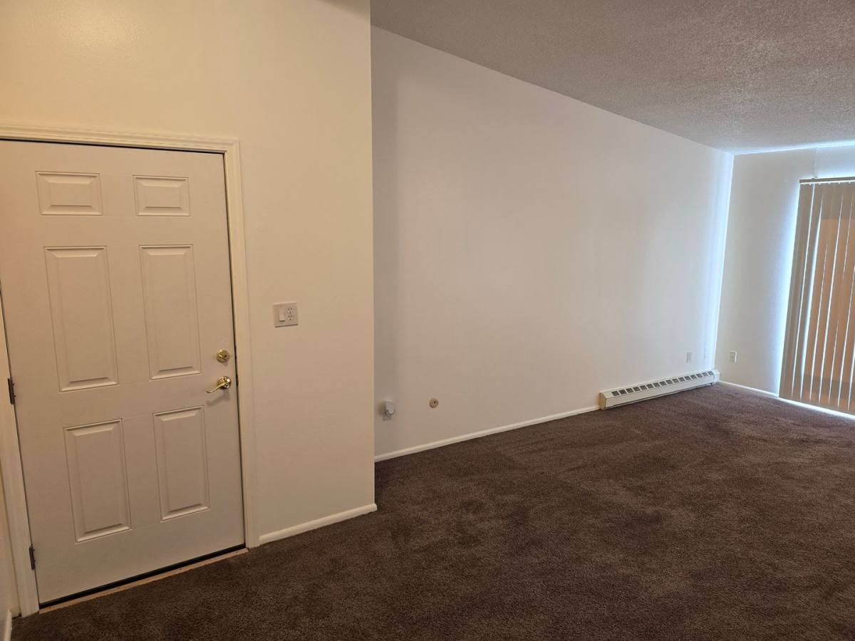 Apartment for rent at 11233 SE 27th, Portland, OR 97222