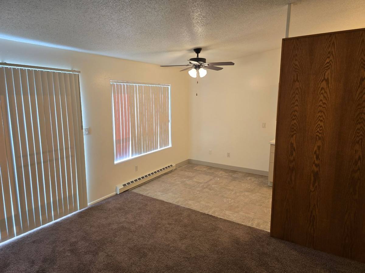 Apartment for rent at 11233 SE 27th, Portland, OR 97222