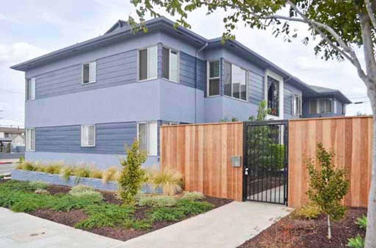 Apartment for rent at 7021 - 7089 W Manchester Ave, Los Angeles, CA 90045