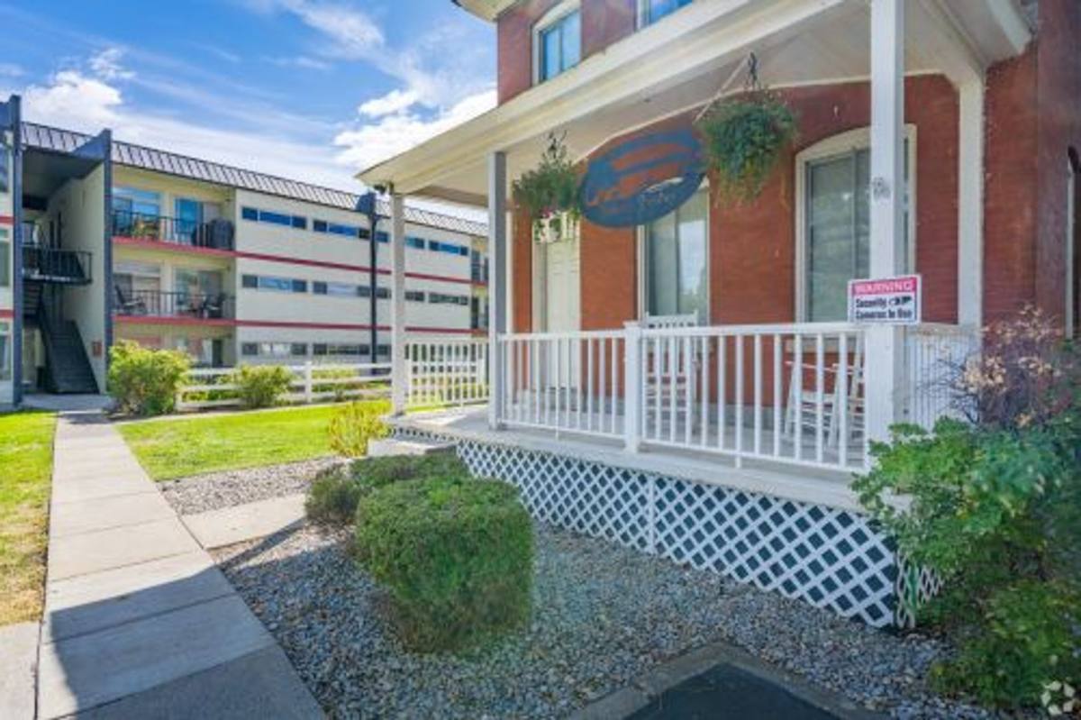 Apartment for rent at 3817 W Whistalks Way, Spokane, WA 99224